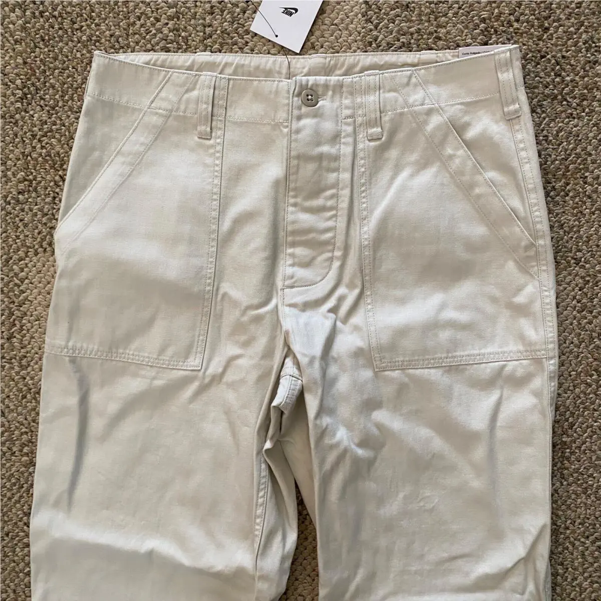Nike clothing - FV5533 - FV5533 - Ivory (UPC: 196977715228) 0