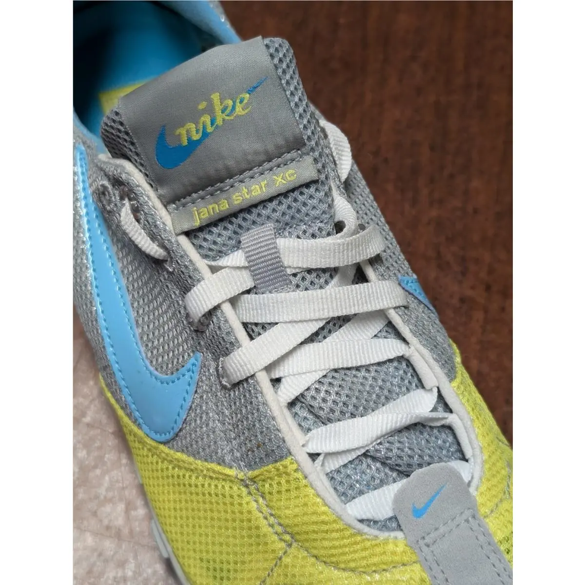 Nike shoes - Multicolor (UPC: 884498861233) 1