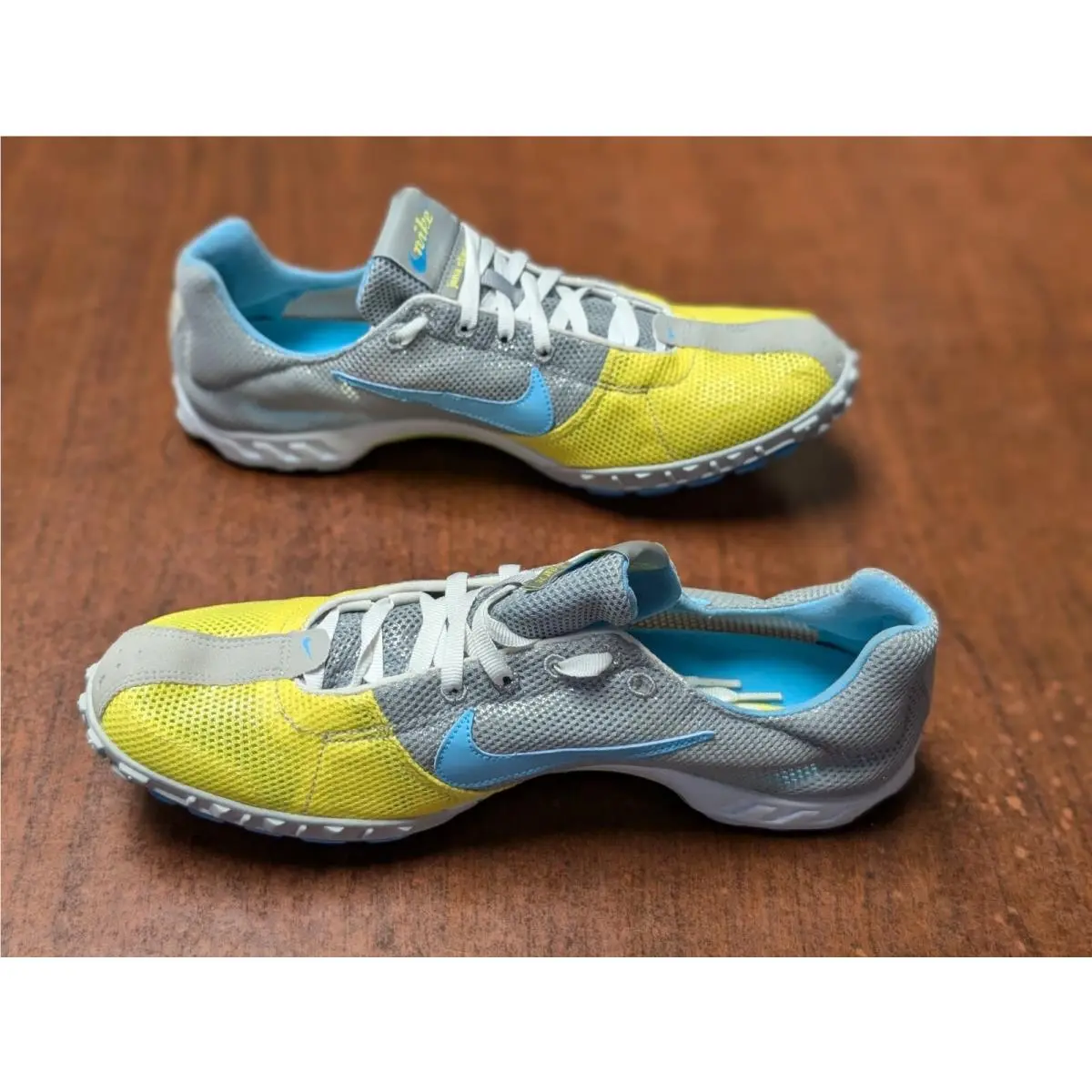 Nike shoes - Multicolor (UPC: 884498861233) 6
