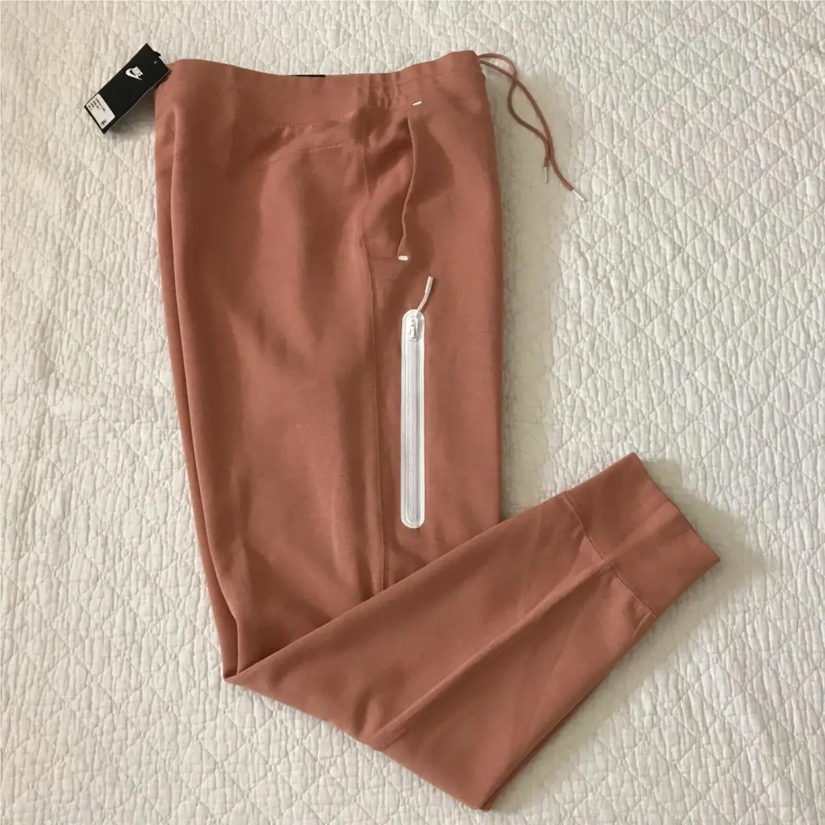 Nike clothing - Pink (UPC: 192502706587) 8