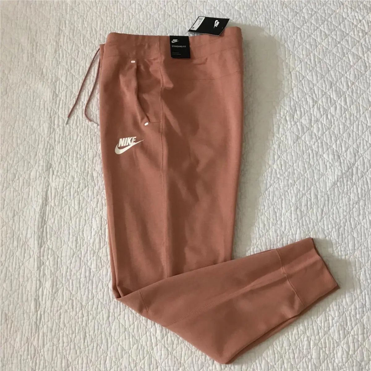 Nike clothing - Pink (UPC: 192502706587) 7