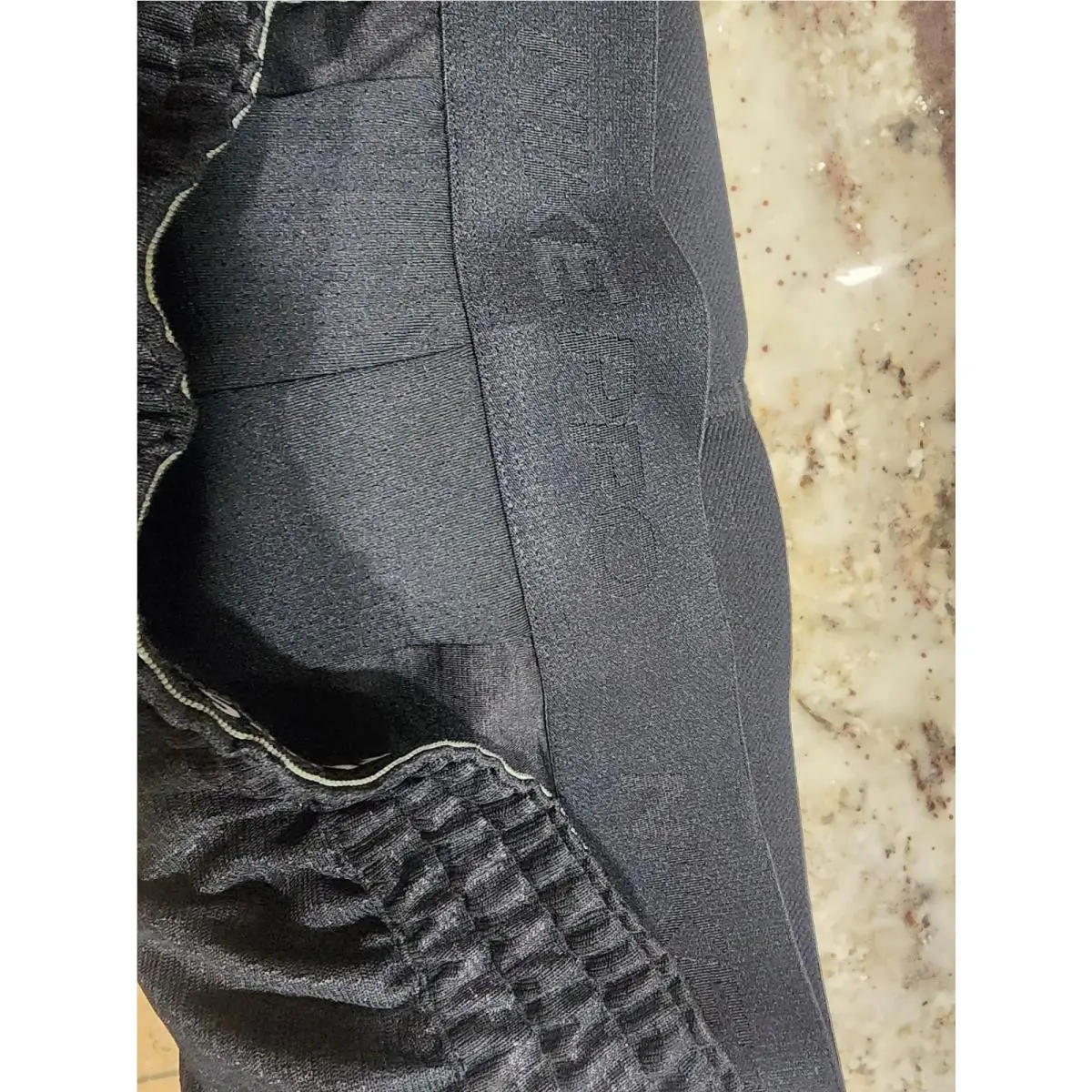 Nike clothing - Nike Standard Issue 8