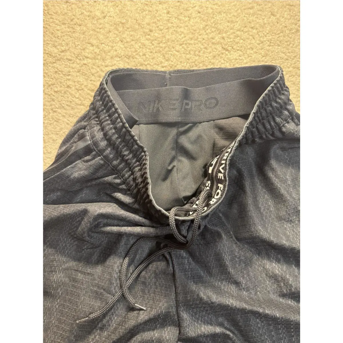 Nike clothing - LeBron DNA Men`s 6