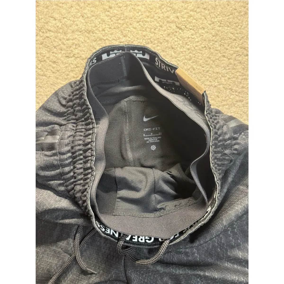 Nike clothing - LeBron DNA Men`s 6