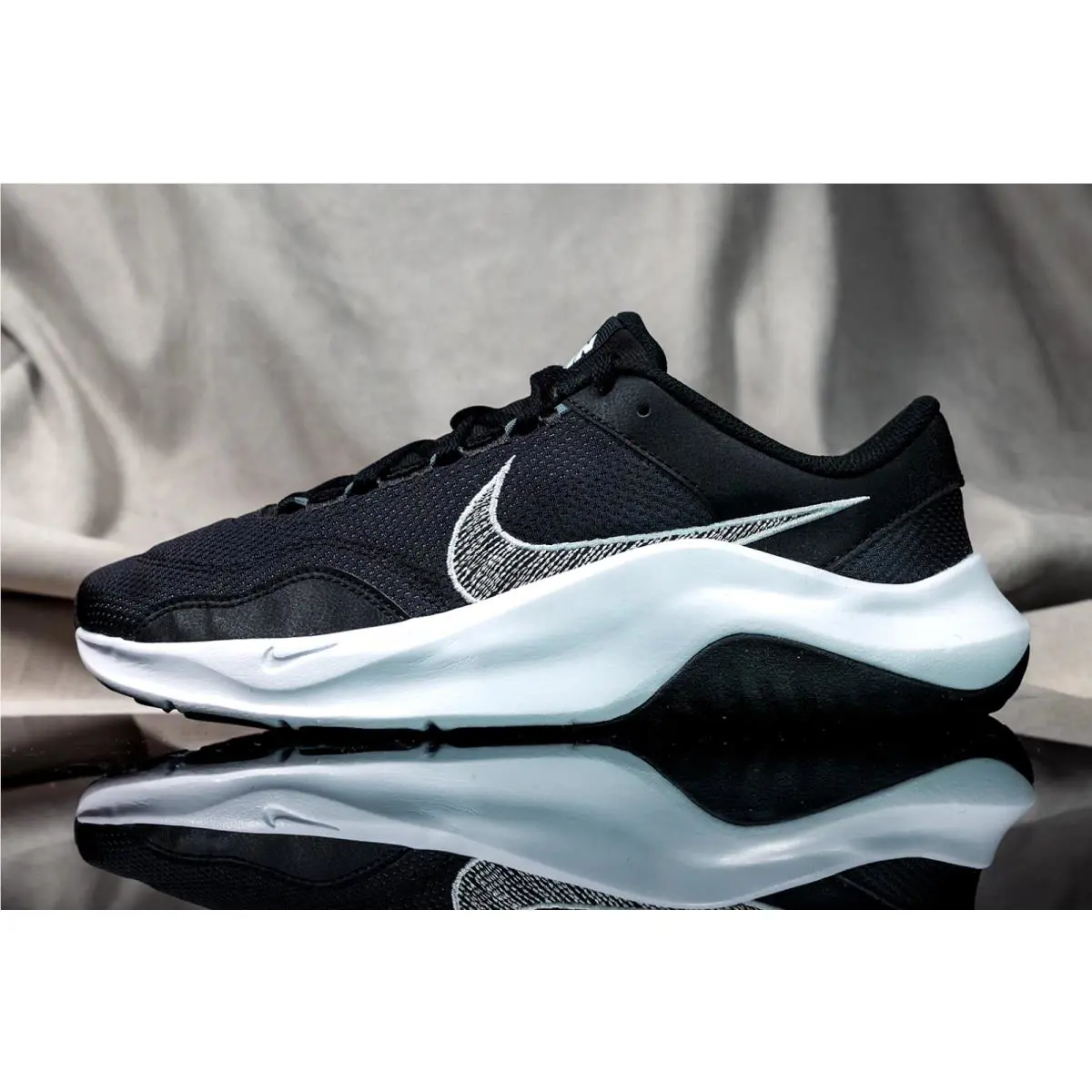 Nike shoes - Nike Legend - Legend - DM1119 - BLACK/ WHITE (UPC: 196151797989) 1