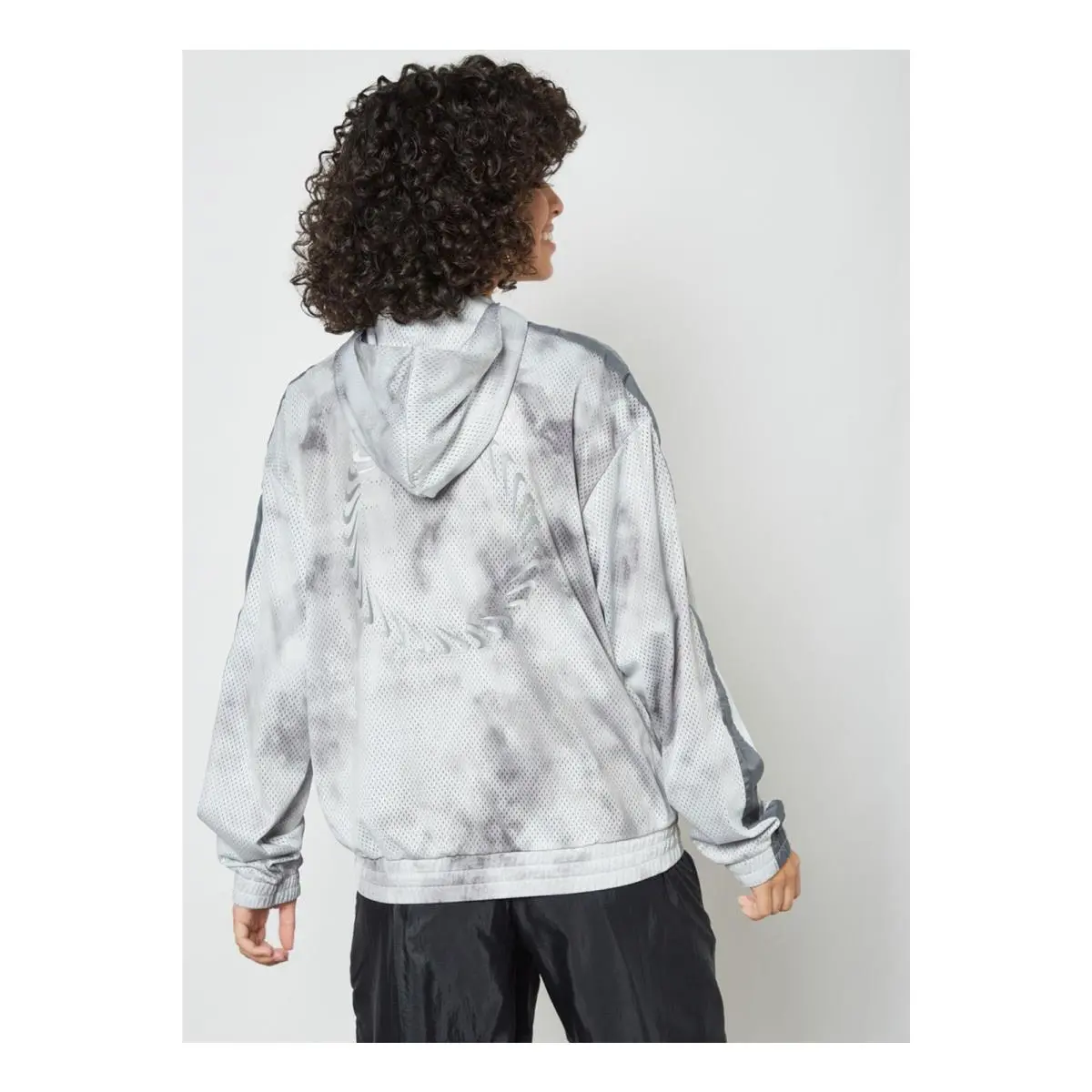 Nike clothing - Gray 1