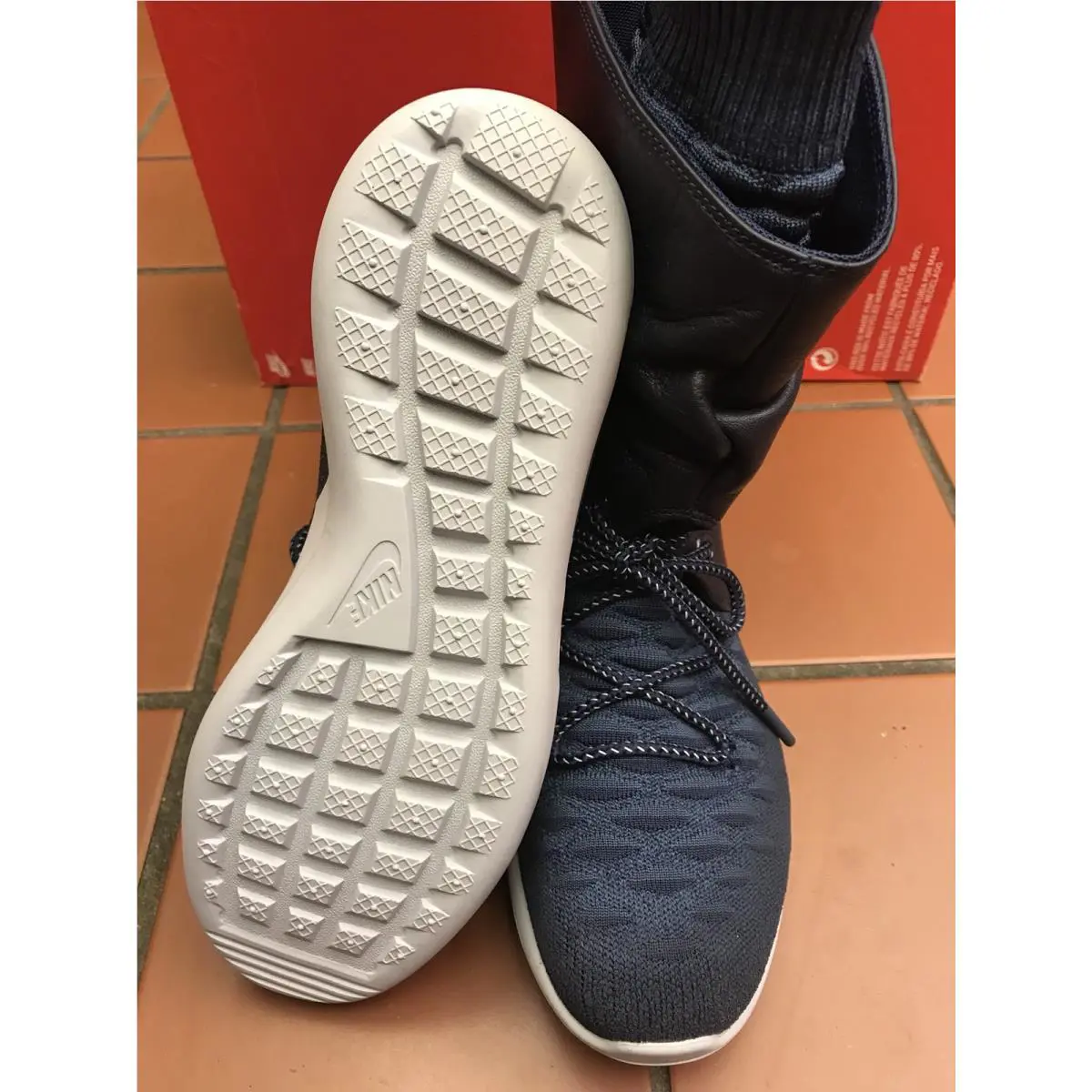 Nike shoes - Black, Blue (UPC: 826215274438) 3