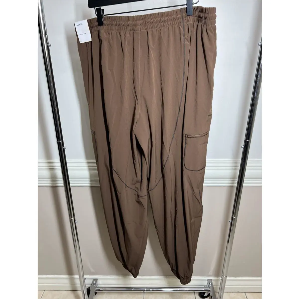 Nike clothing - Brown 2