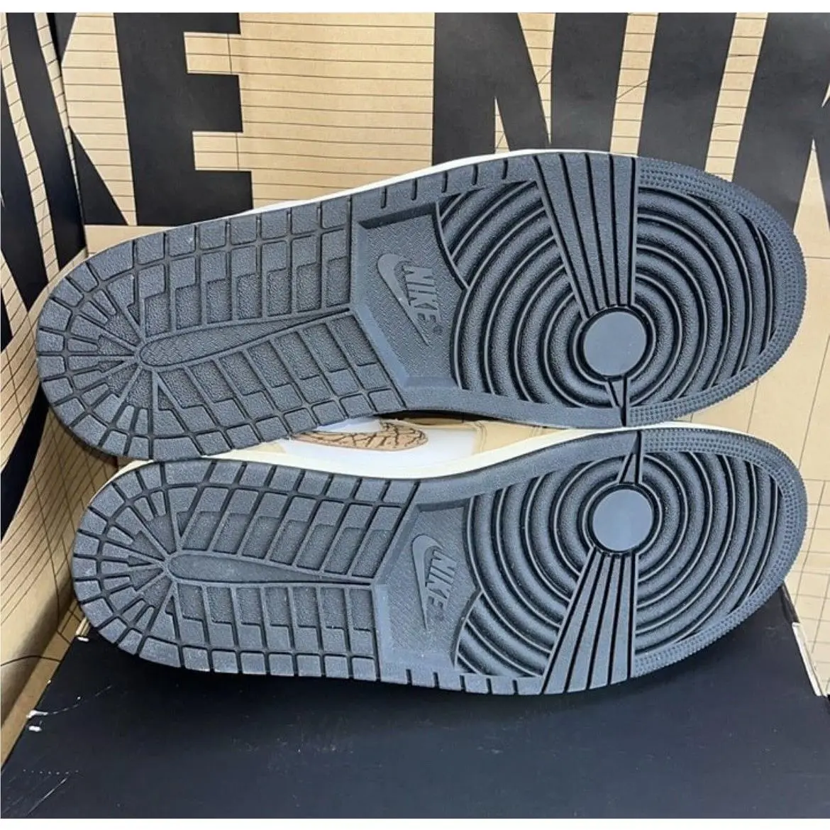 Nike shoes - Air Jordan 1 - Air - DZ4130-201 - Brown 3