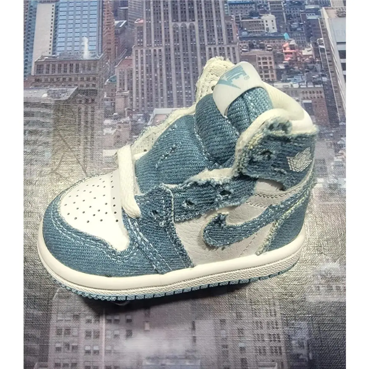 Nike shoes - Jordan 1 Retro High OG - CU0450-104 - White 3