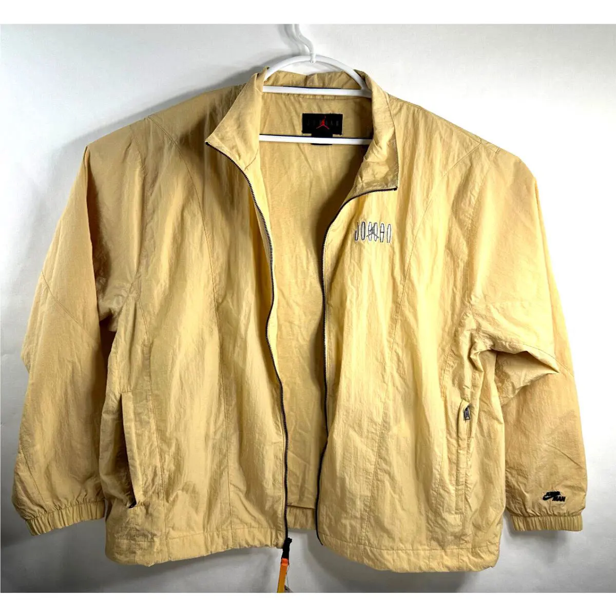 Nike clothing - NIKE JORDAN - Brown (UPC: 195871671548) 3