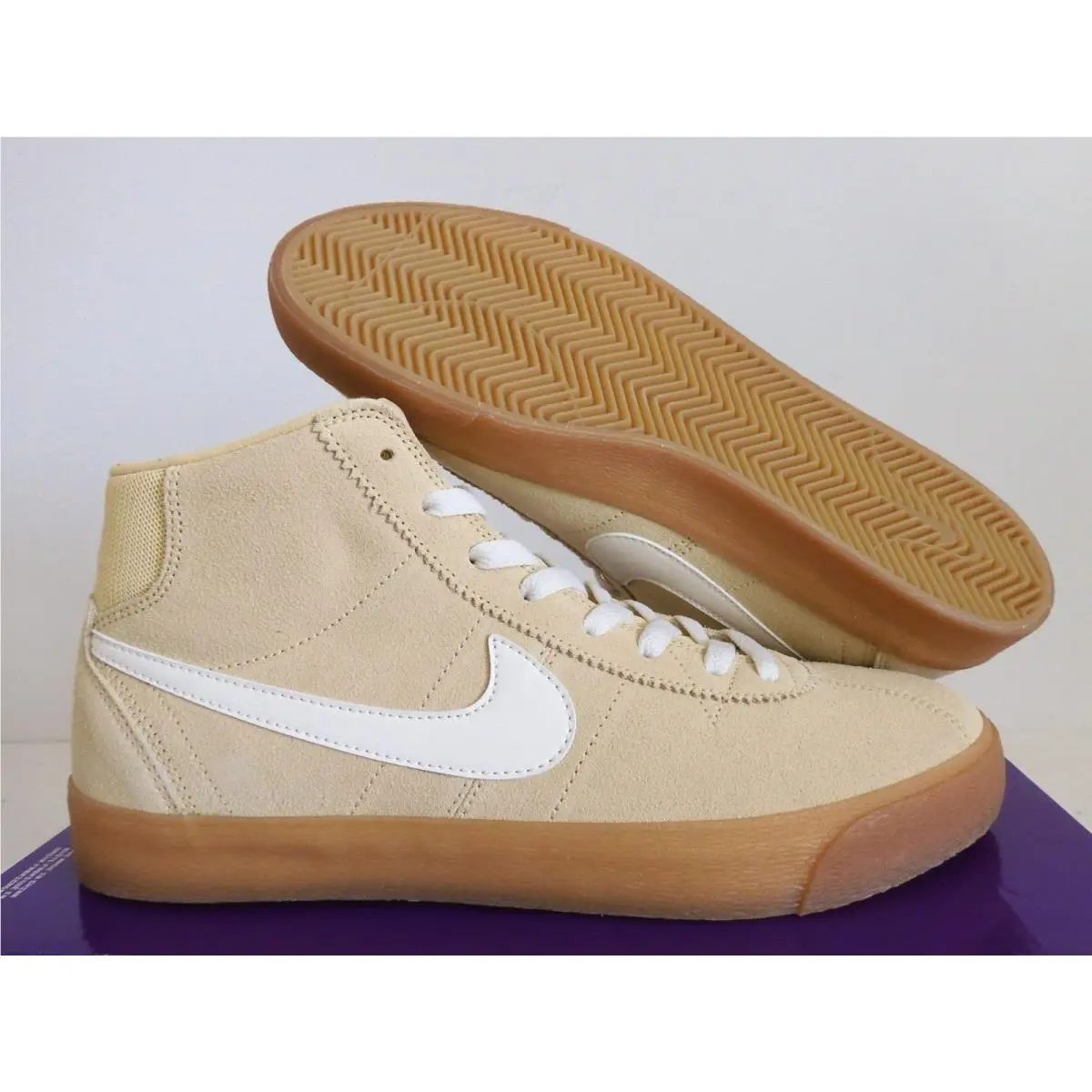 Wmns  SB Bruin High HI Lemon Wash-sail-lemon Wash SZ 10 DR0126-700 by Nike