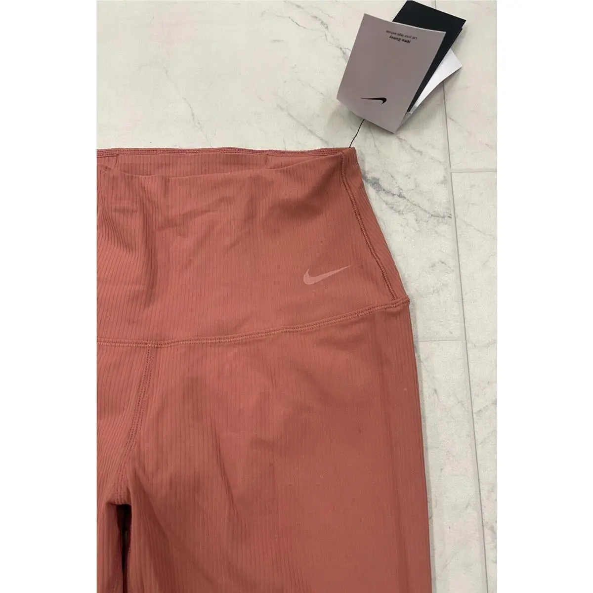 Nike clothing - Canyon Pink 0
