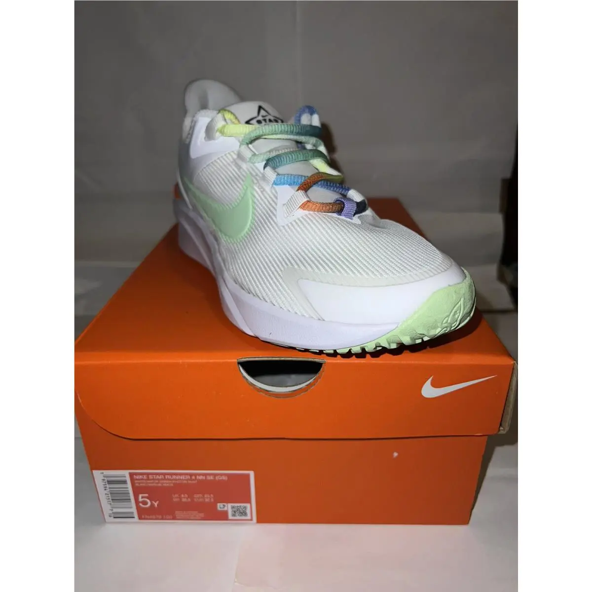 Nike shoes - Nike Star Runner - Star Runner - White/Green 0