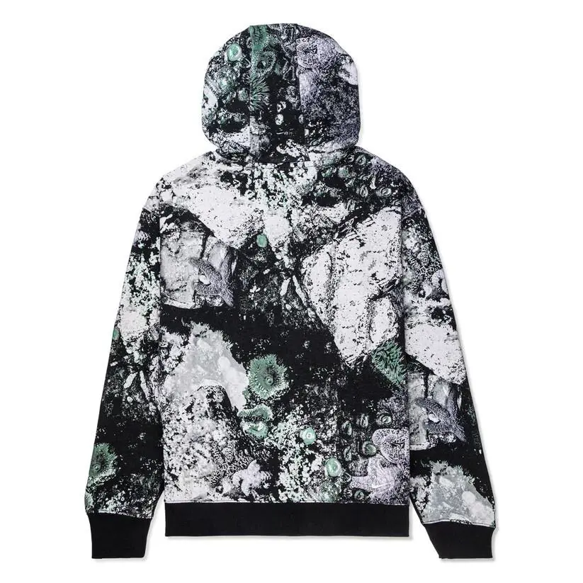 Nike clothing - Multicolor (UPC: 0196153780026) 0
