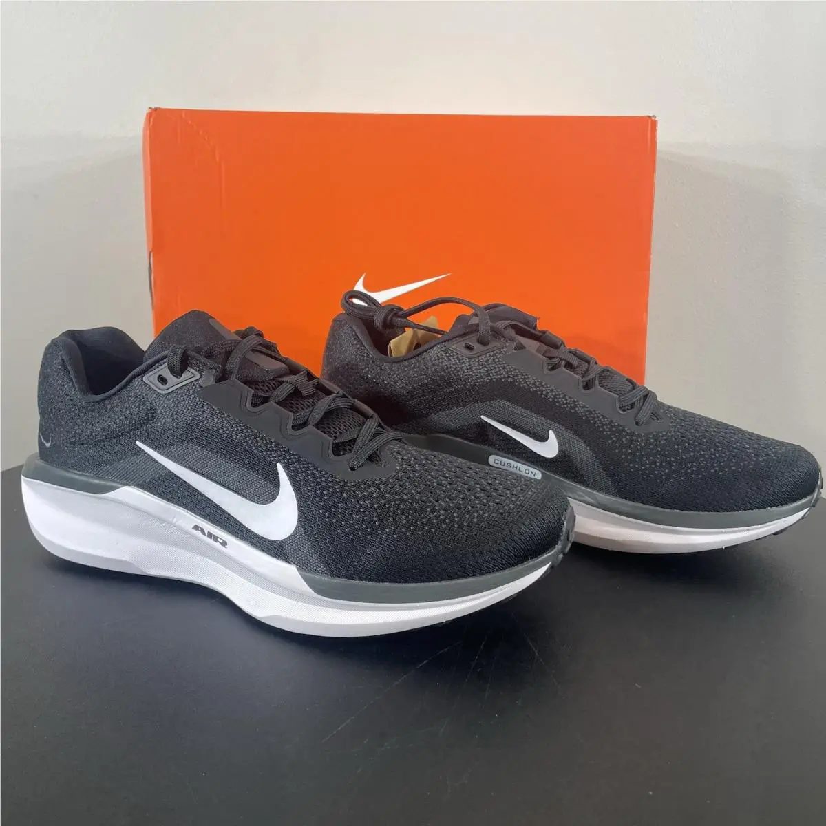 Air Winflo 11 Road Running Shoes `black` FJ9509-001 Expeditedship Size 10 by Nike