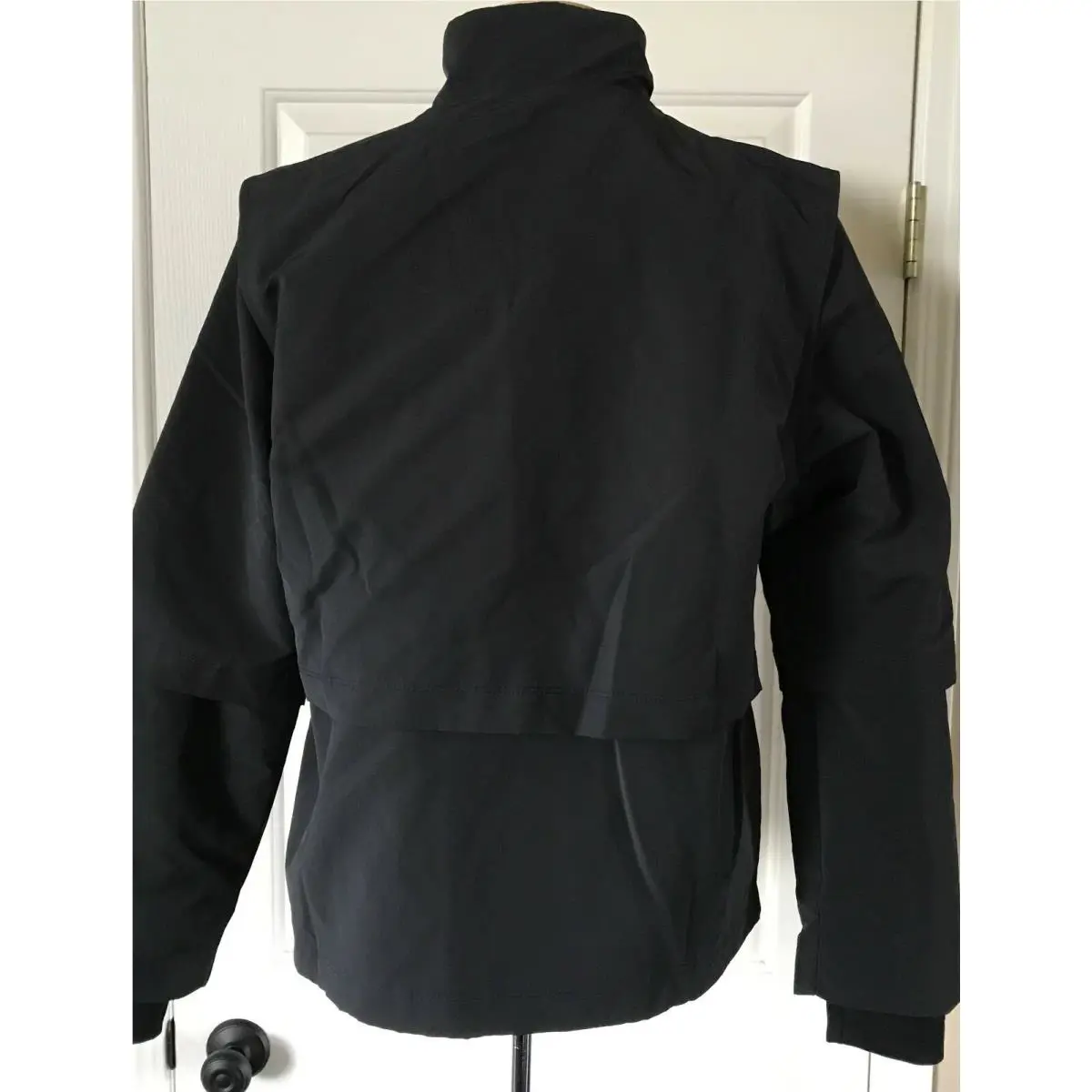 Nike clothing - Black (UPC: 193148045016) 2