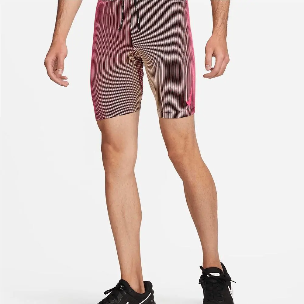 Nike clothing - Black, Exterior: Multicolor 9