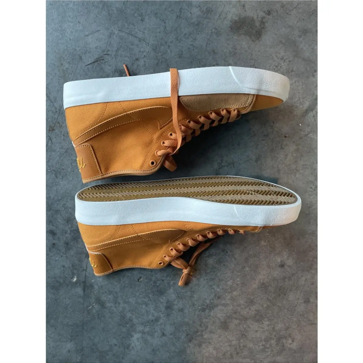 Nike shoes - Nike SB Blazer Court Mid Premium - DH7479-700 - Orange 4