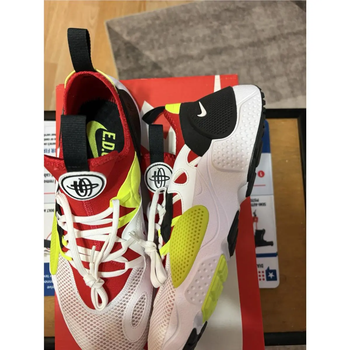 Nike shoes - Nike Huarache - Huarache - AO1697-100 - Multicolor, Manufacturer: White/White-University Red-Volt 3