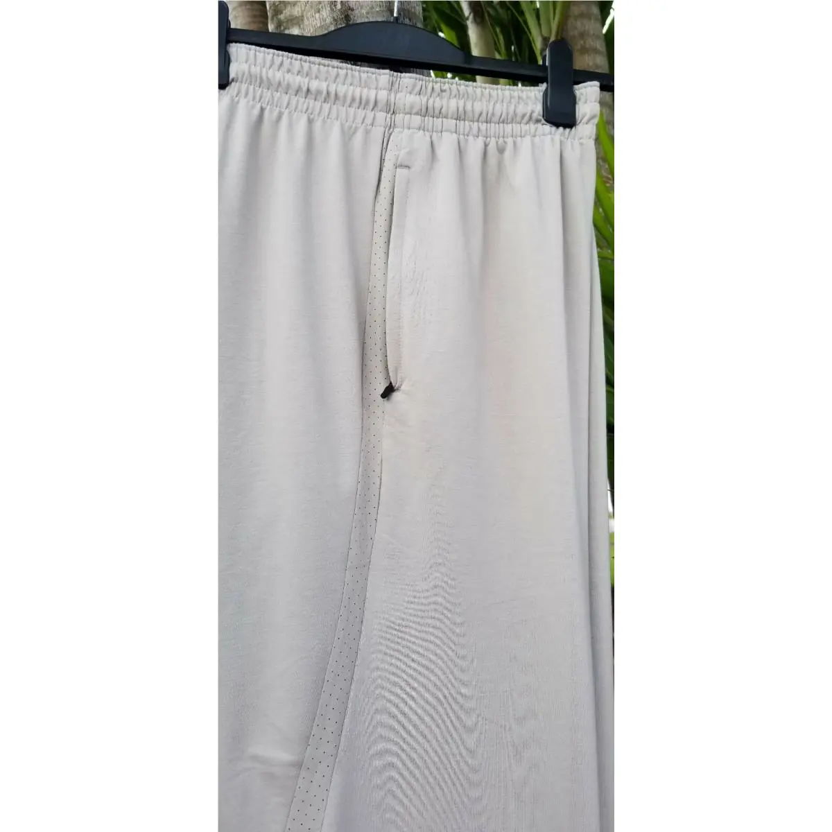Nike clothing - Gray (UPC: 884726527269) 1