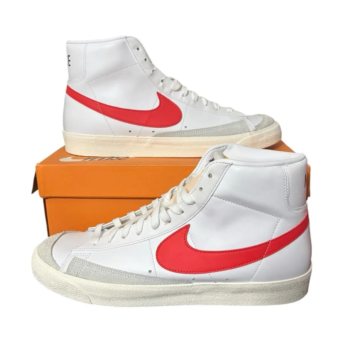 Men’s Blazer Mid ‘77 Vintage “wht/blu/red” Size 12.5 BQ6806-117 by Nike