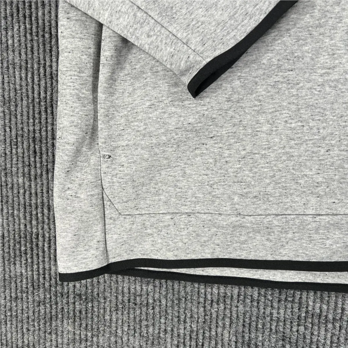 Nike clothing - Gray 3