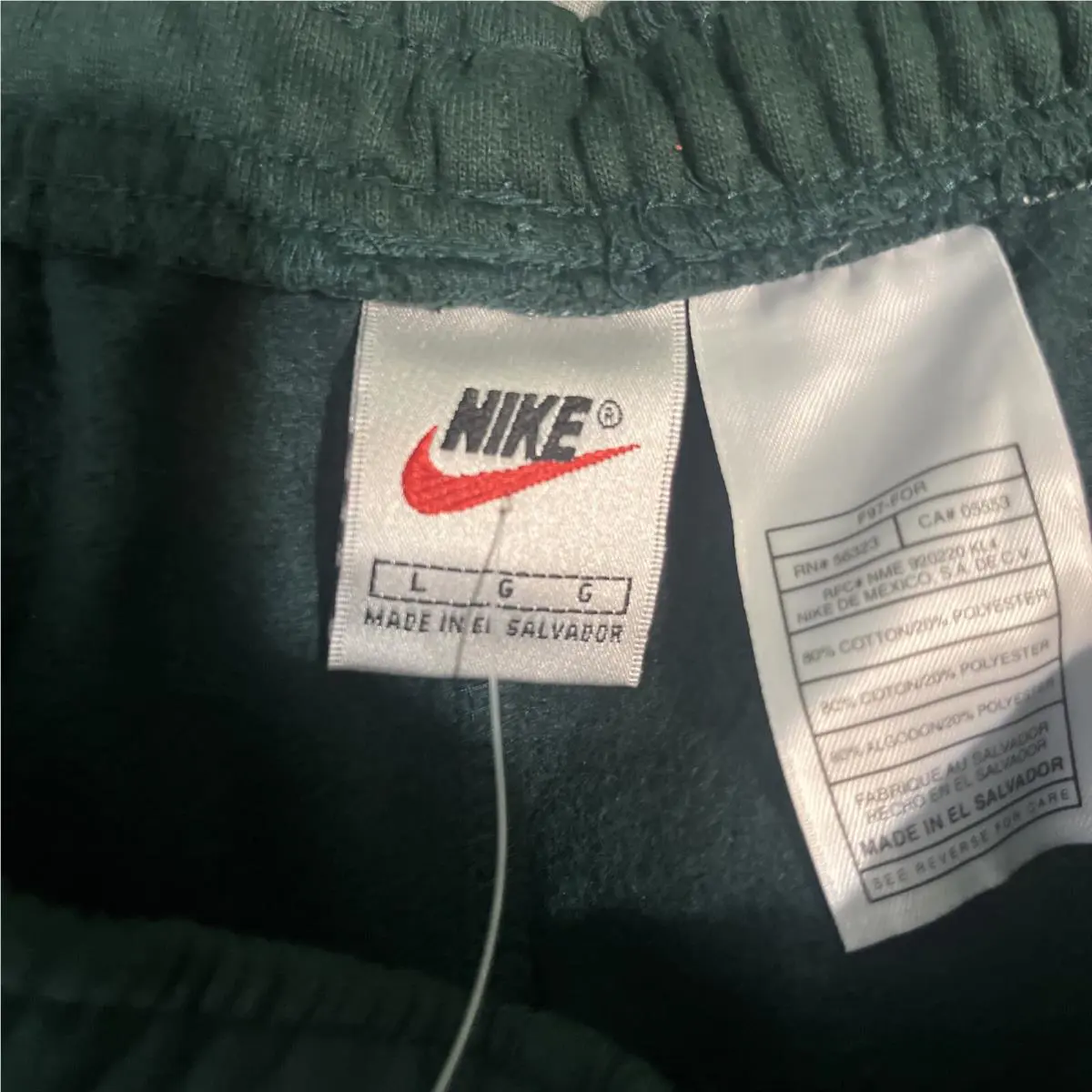 Nike clothing - Nike Mustard - Mustard - Green 2