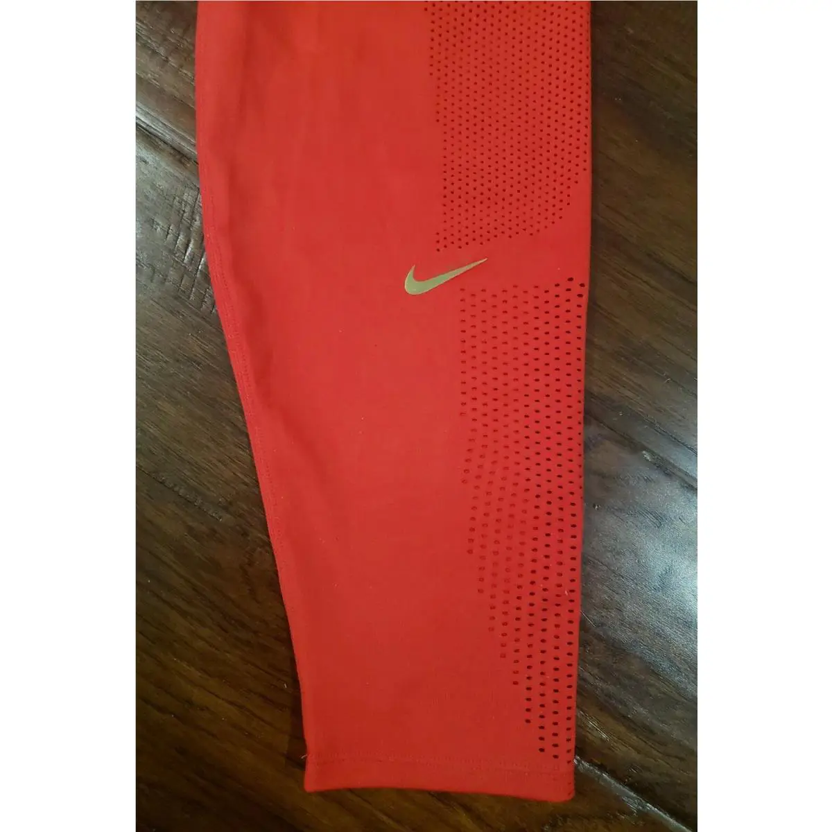 Nike clothing - Red (UPC: 193152570405) 5