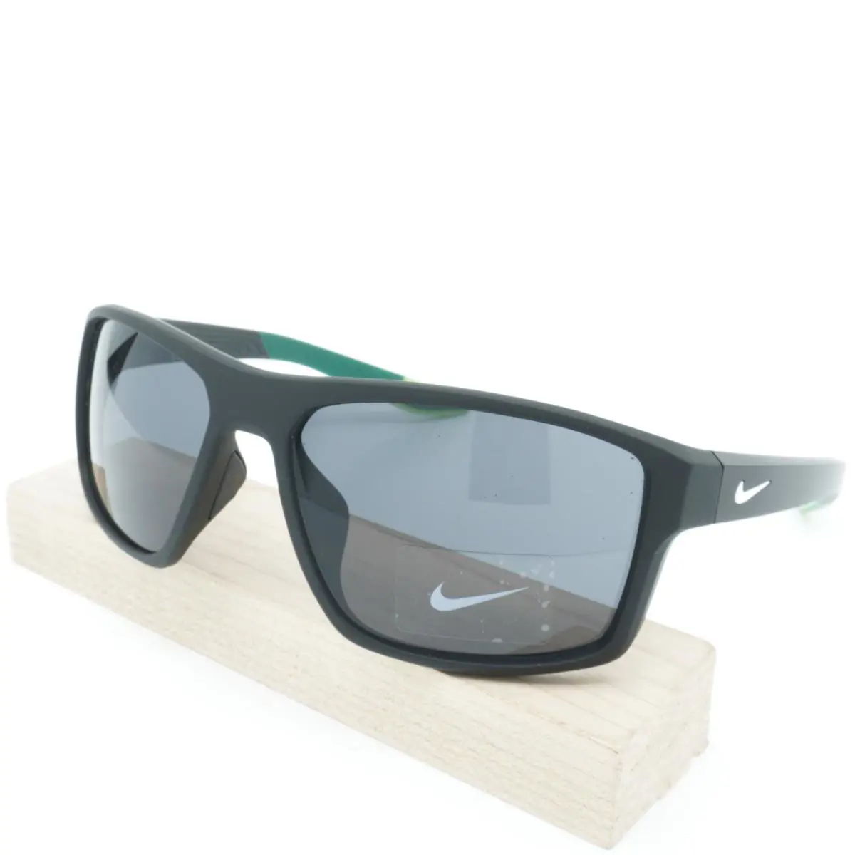 DC3294-010 Mens Nike Brazen Fury MI Sunglasses - Frame: Matte Black/Green