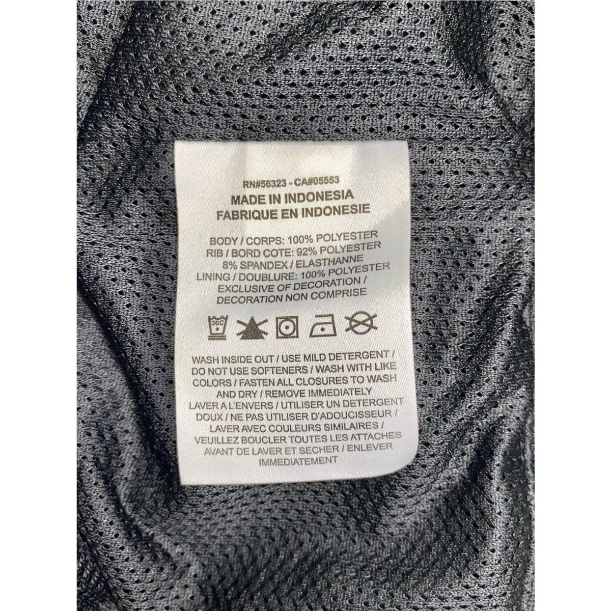 Nike clothing - Nike DNA Repel Basketball Jacket - FN2724-010 - Black (UPC: 196975362639) 3