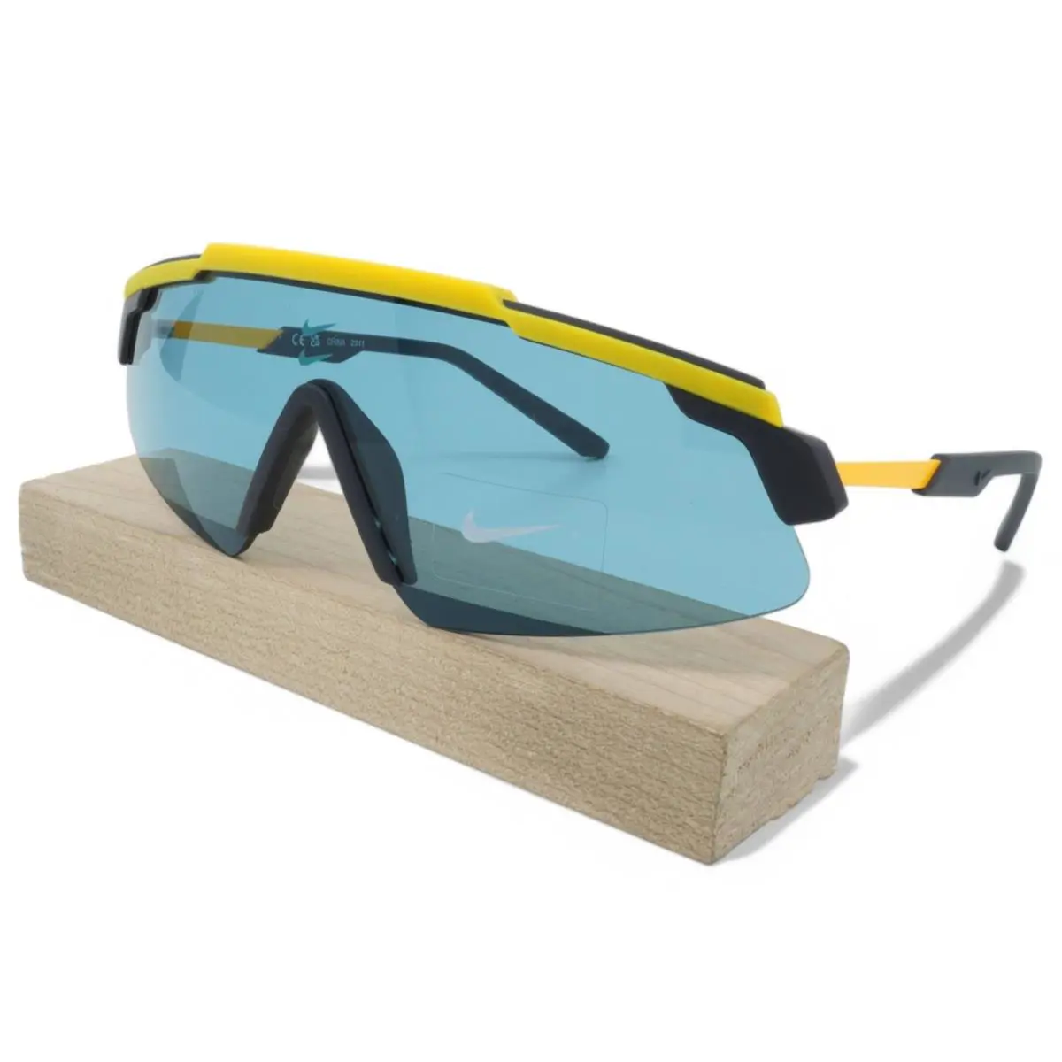 FN0301-845 Unisex Nike Marquee Sunglasses - Frame: laser Orange