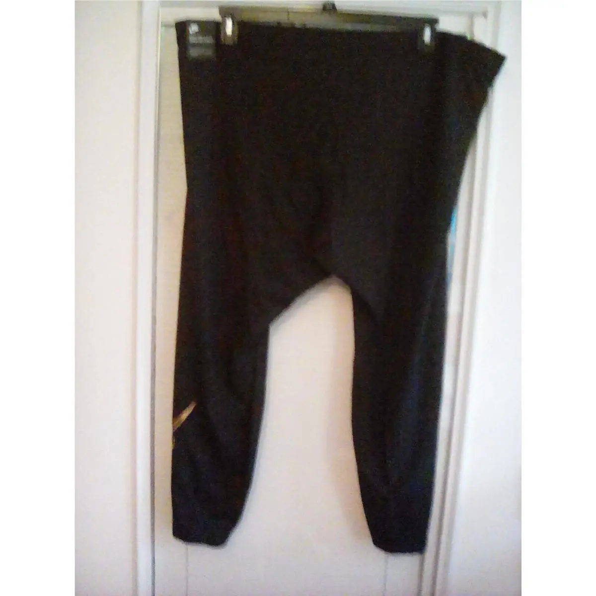 Nike clothing - Black & Gold 1