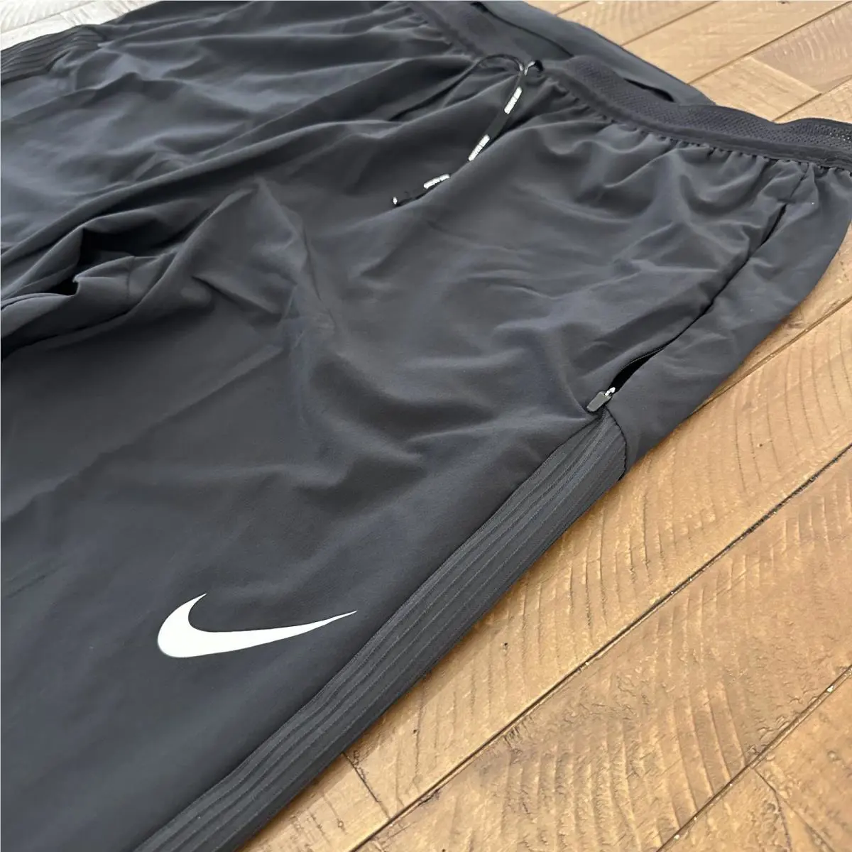 Nike clothing - FN3361-010 - FN3361-010 - Black (UPC: 0196976007775) 2