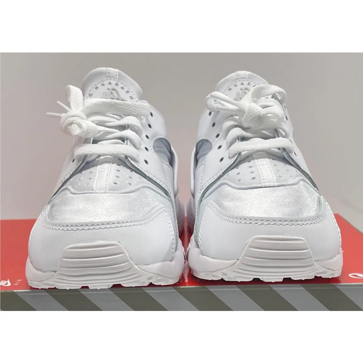 Nike shoes - Nike Air Huarache Run - Air Huarache Run - DH4439102 - White (UPC: 195238103675) 3