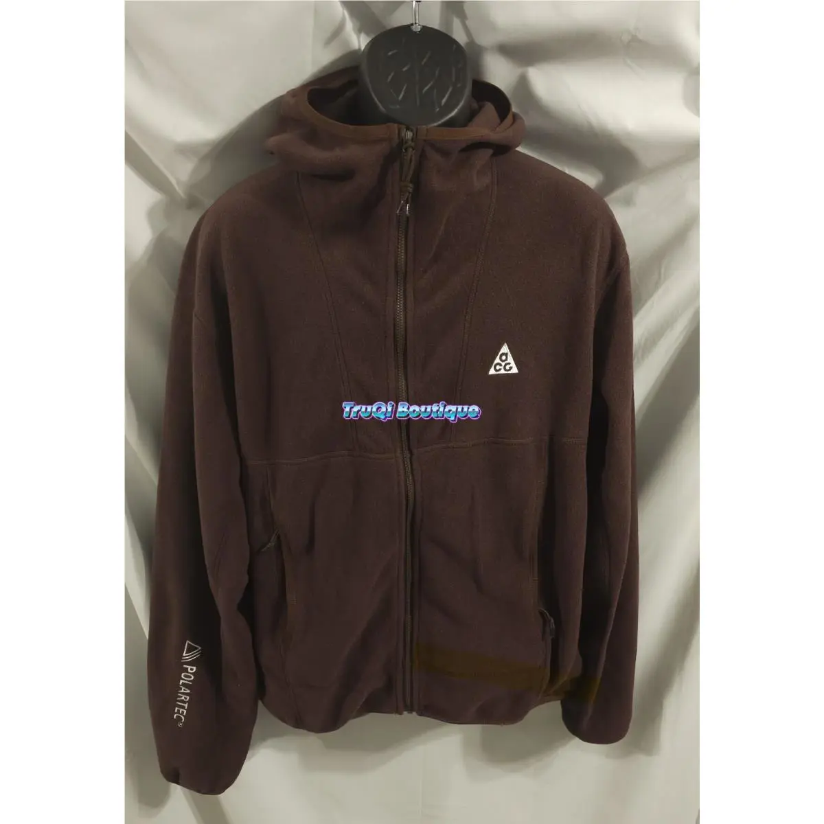 Nike clothing - Brown 1