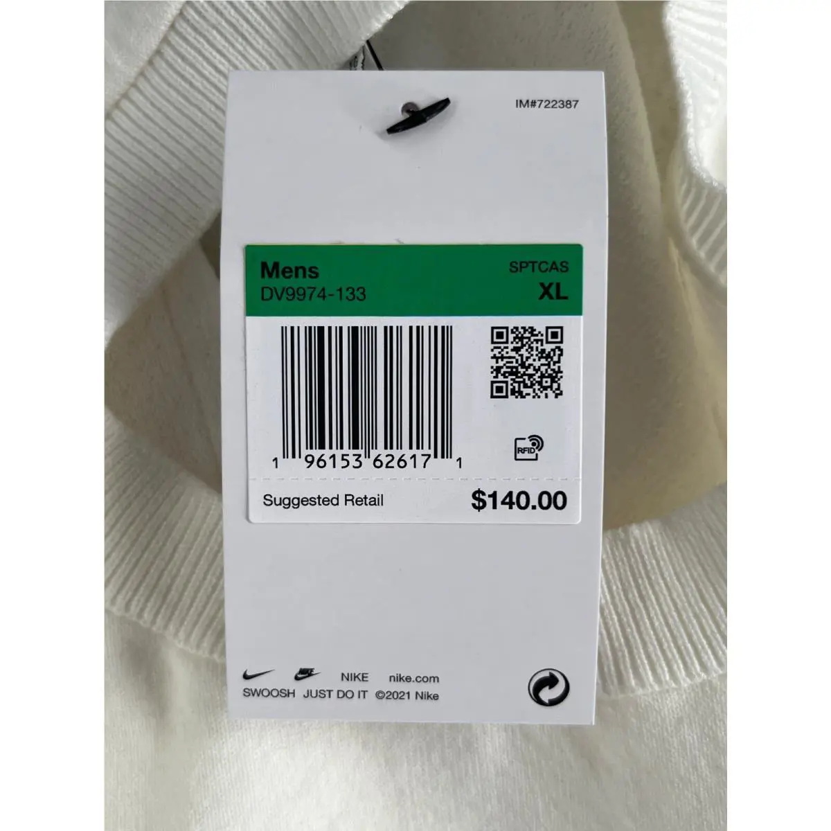 Nike clothing - White (UPC: 196153626171) 11