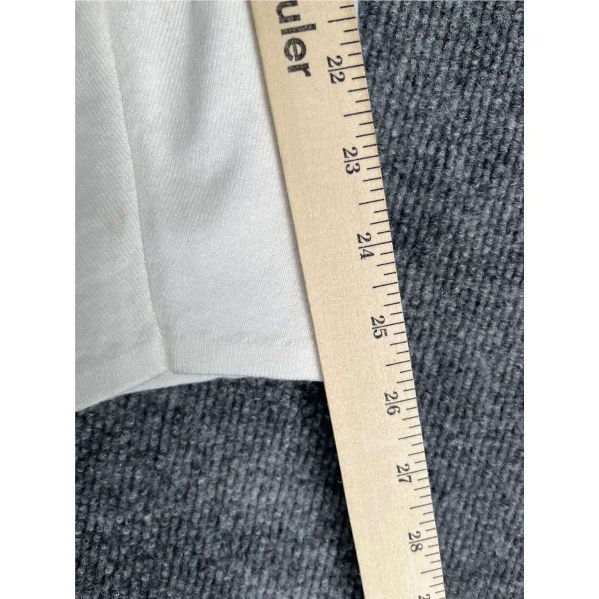 Nike clothing - White (UPC: 196153626171) 9