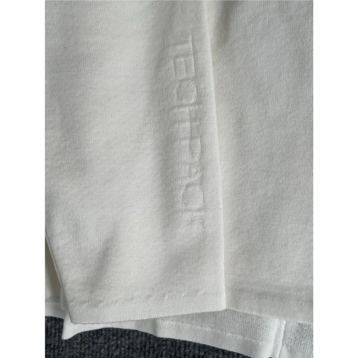 Nike clothing - White (UPC: 196153626171) 2