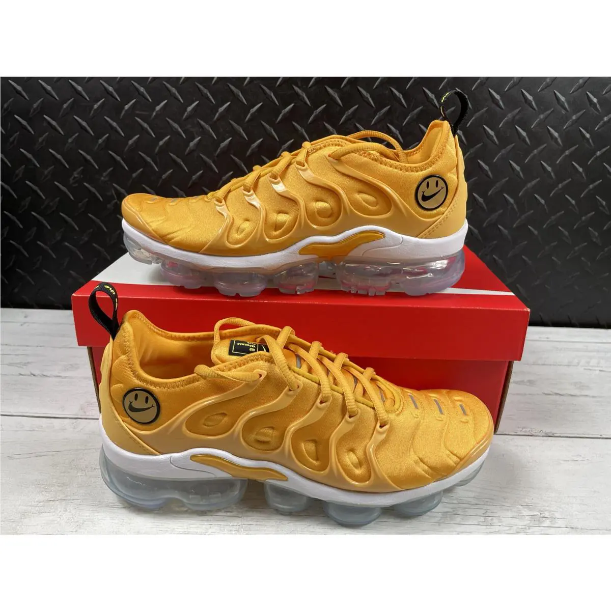 Nike shoes - Nike Air Vapormax Plus - Air Vapormax Plus - DO5874-700 - Yellow (UPC: 195244543670) 0