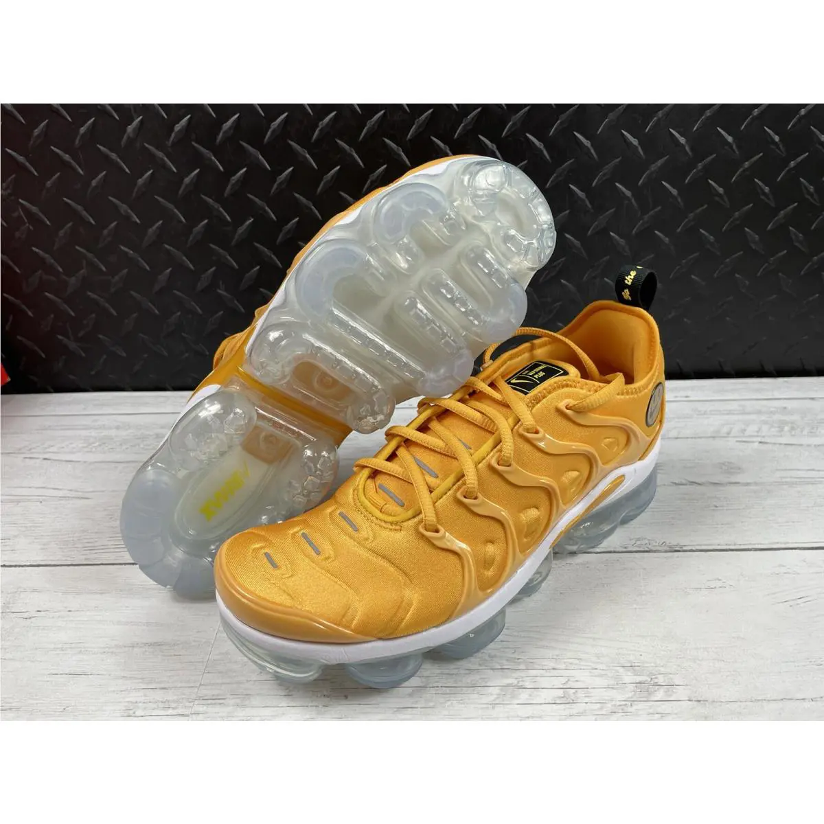 Nike shoes - Nike Air Vapormax Plus - Air Vapormax Plus - DO5874-700 - Yellow (UPC: 195244543670) 4