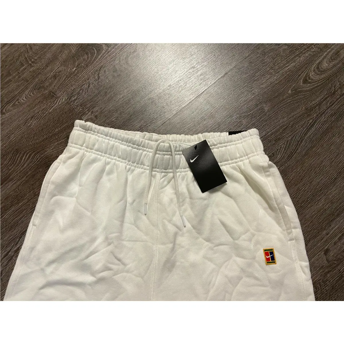 Nike clothing - White (UPC: 193151743275) 2