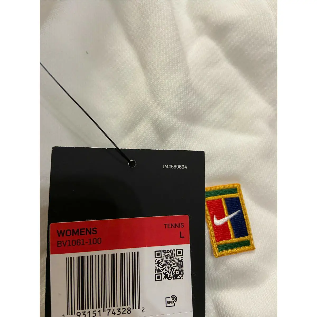 Nike clothing - White (UPC: 193151743275) 3