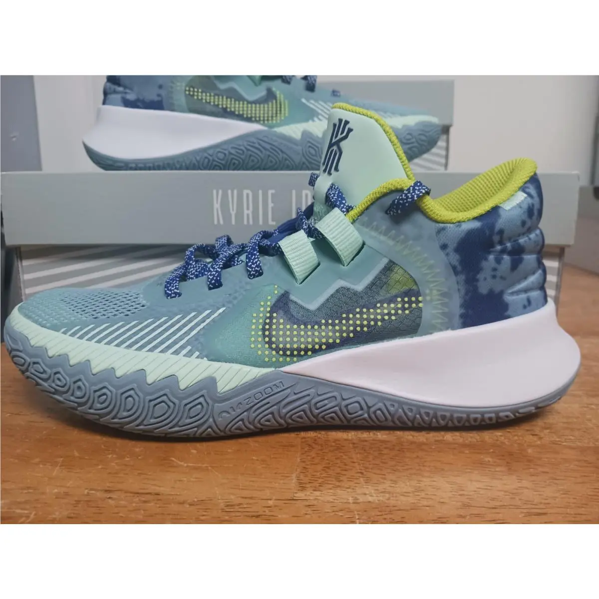 Nike shoes - Nike Kyrie Flytrap - Kyrie Flytrap - CZ4100-300 - Blue (UPC: 195869124841) 2