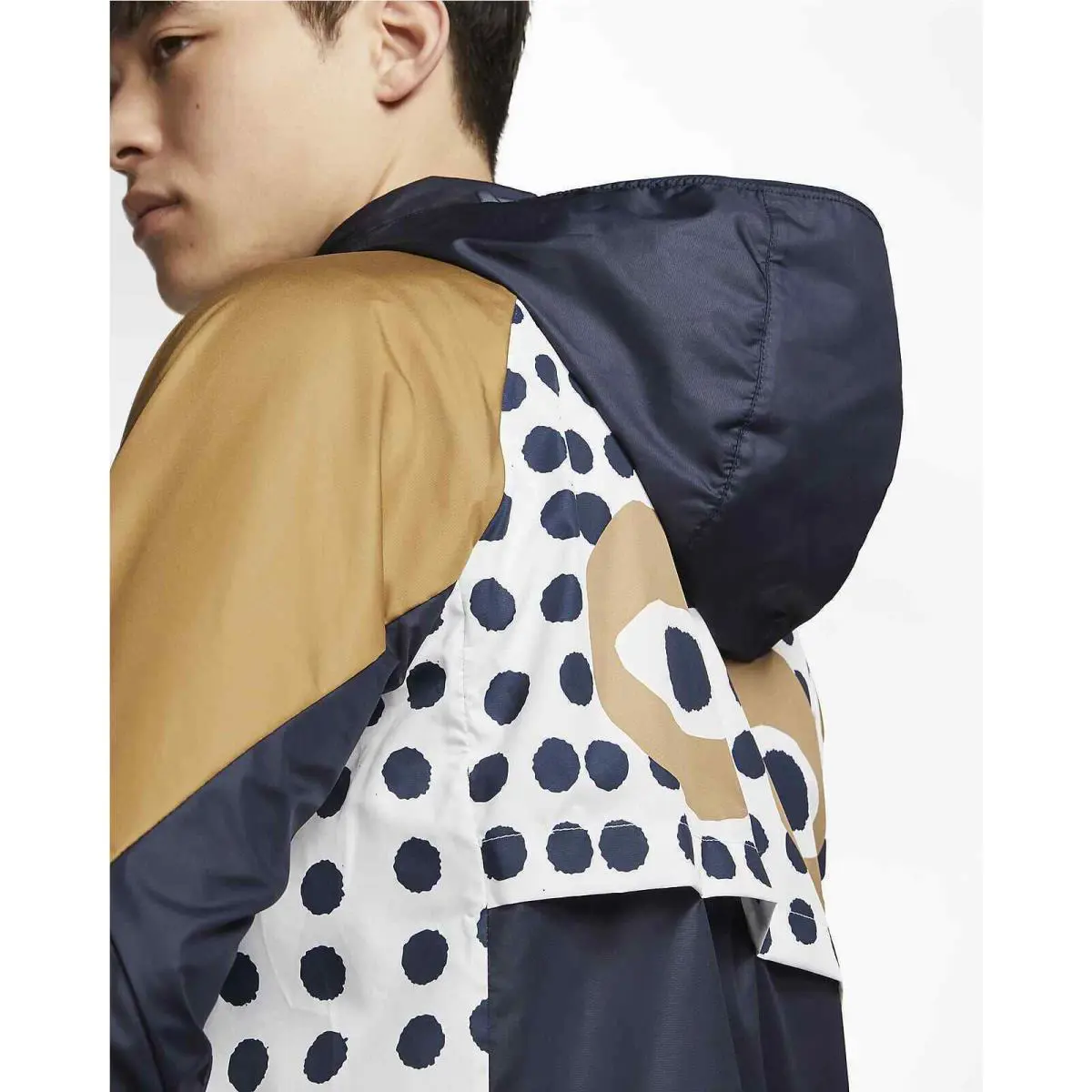Nike clothing - See Photos (UPC: 193152177291) 4