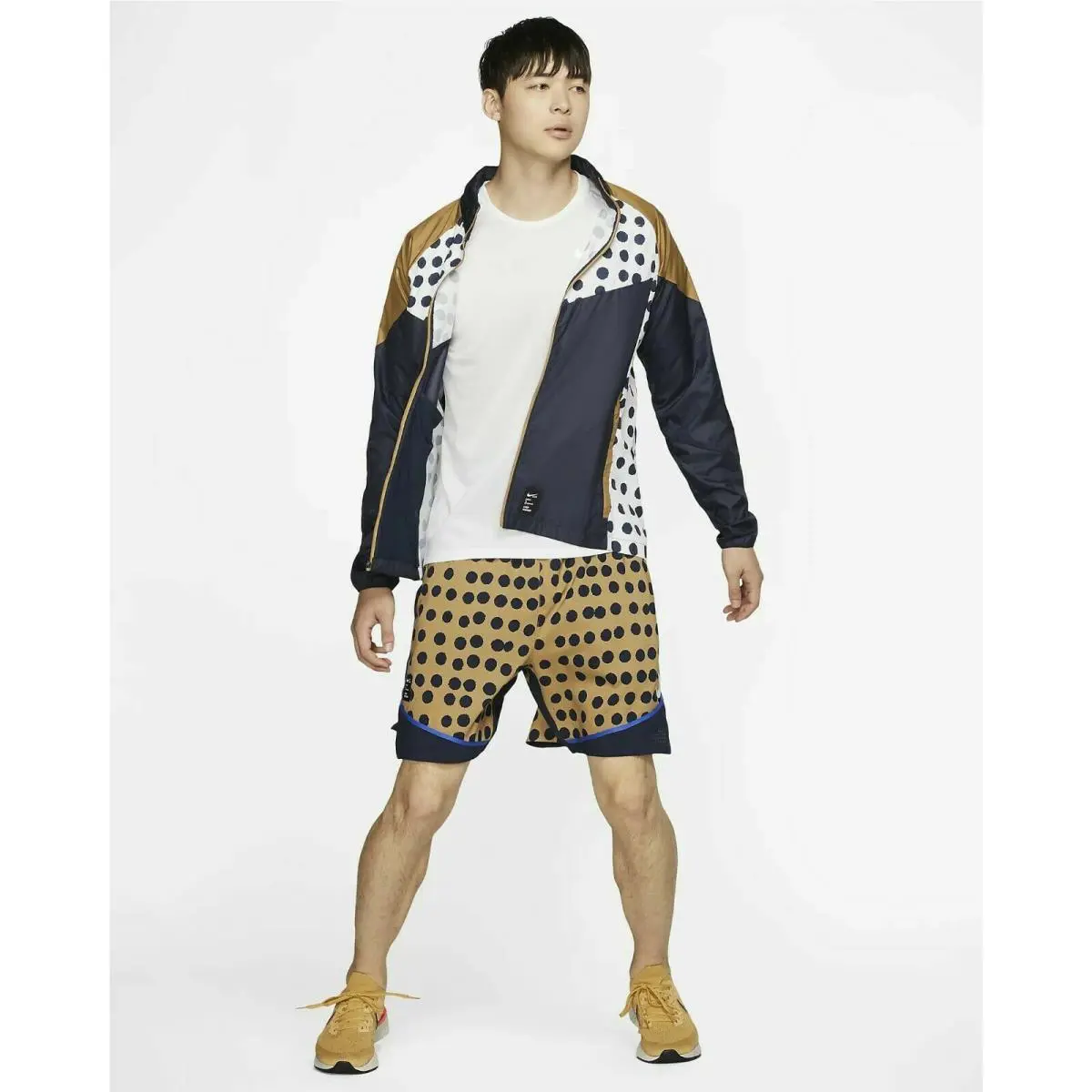 Nike clothing - See Photos (UPC: 193152177291) 6