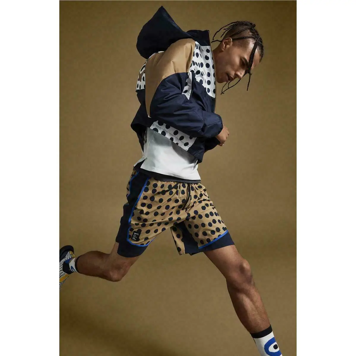 Nike clothing - See Photos (UPC: 193152177291) 7