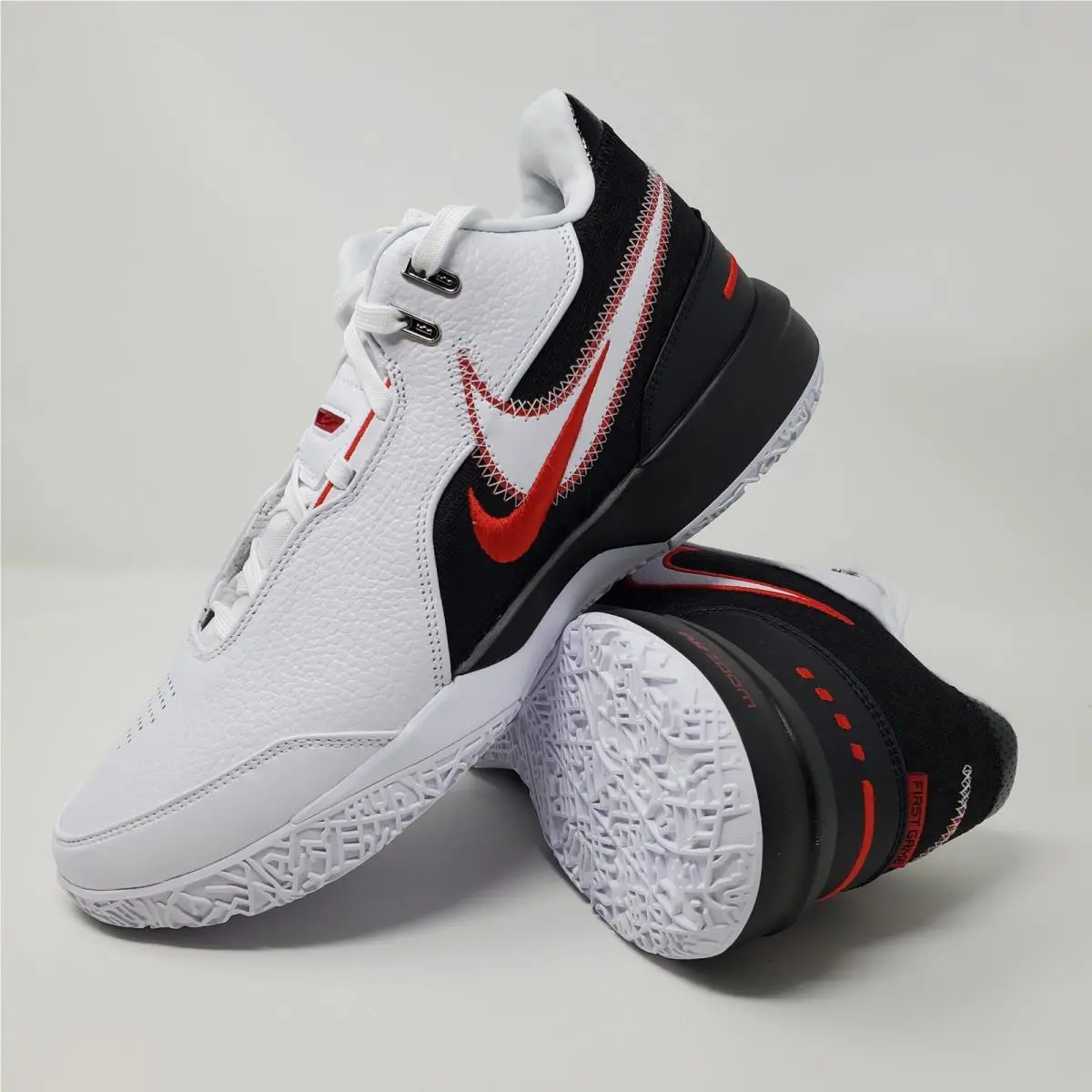 Nike Lebron Nxxt Gen Ampd First Game Men`s Size 10 White Black Red FJ1566-100