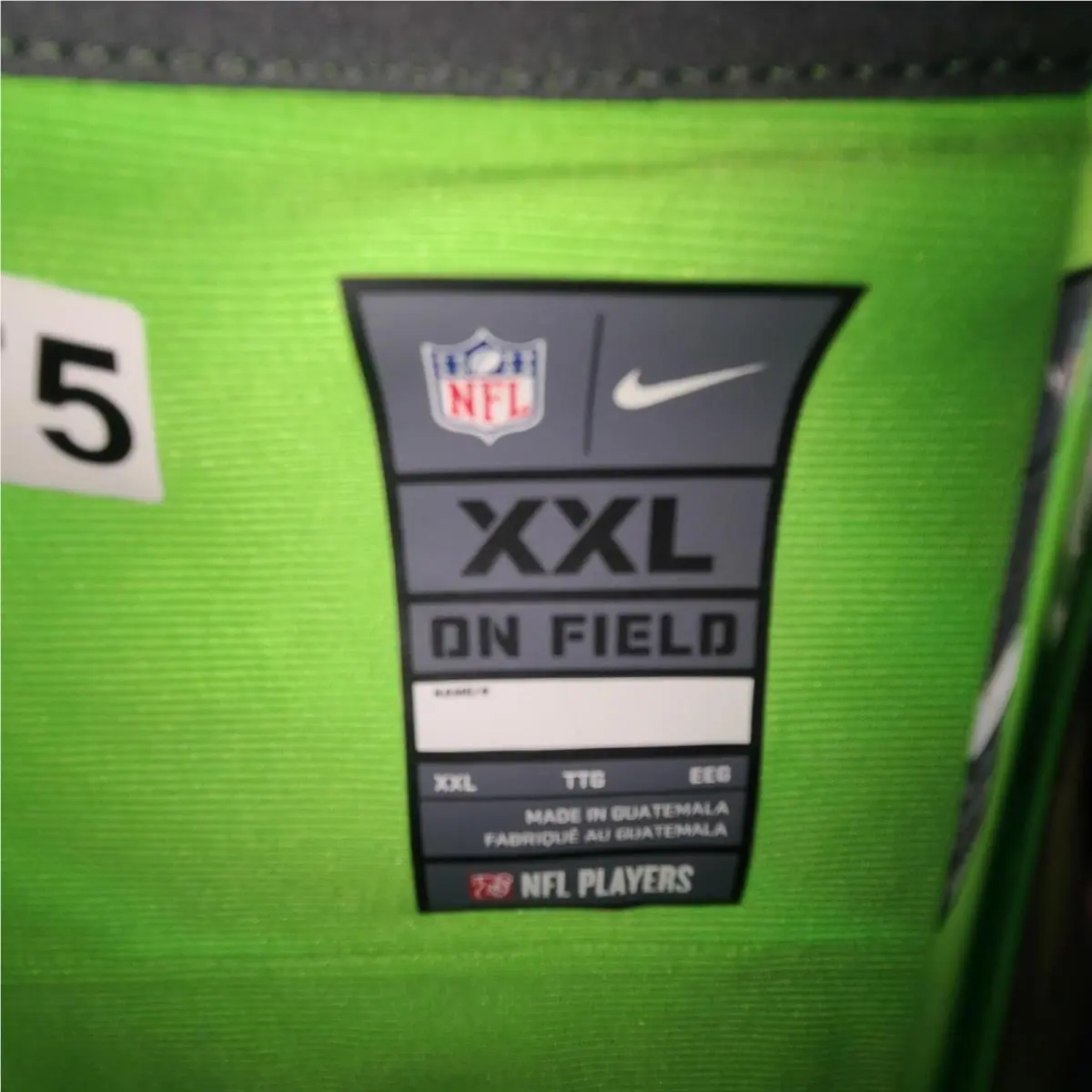 Nike clothing - NA - Green 2