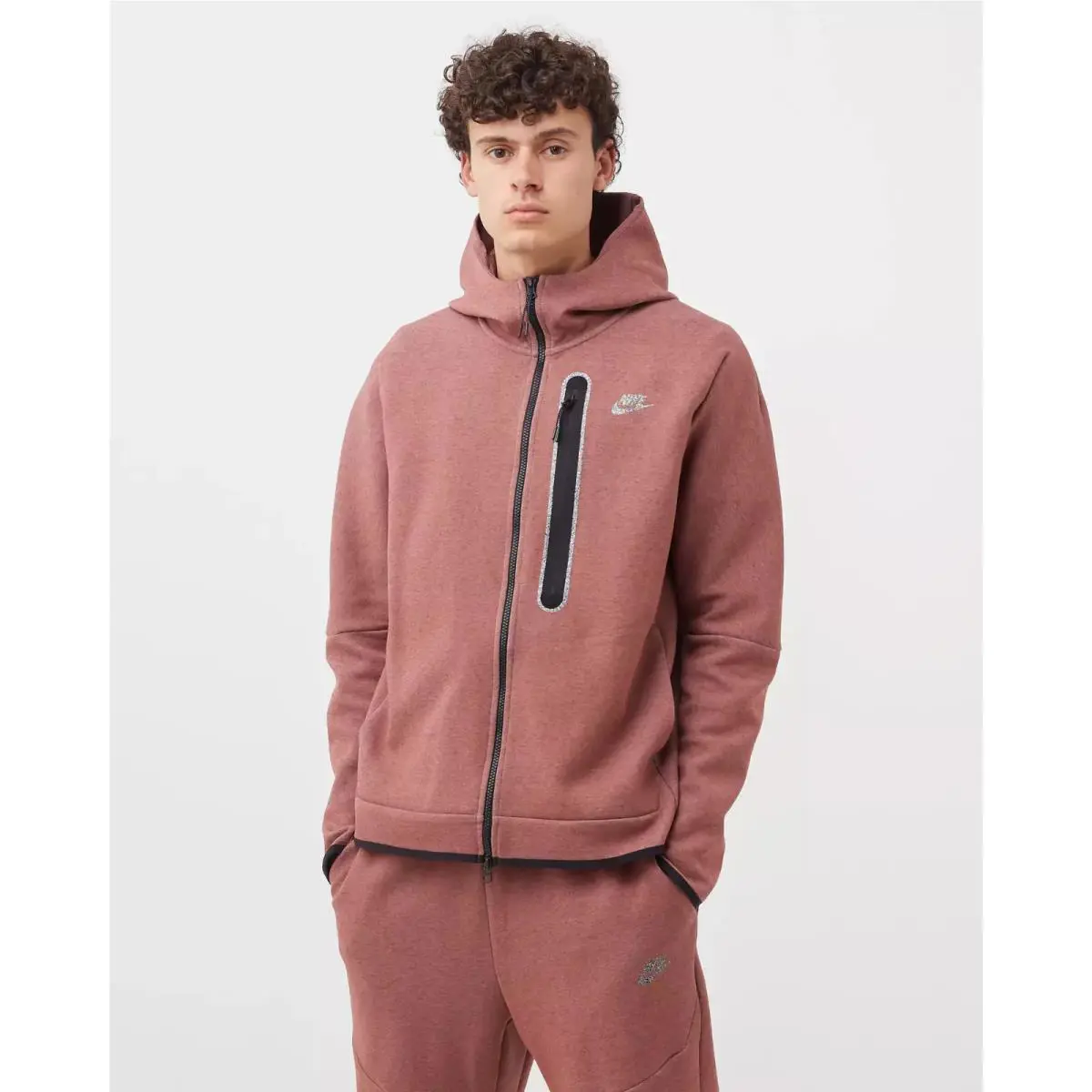 Nike clothing - Red 10